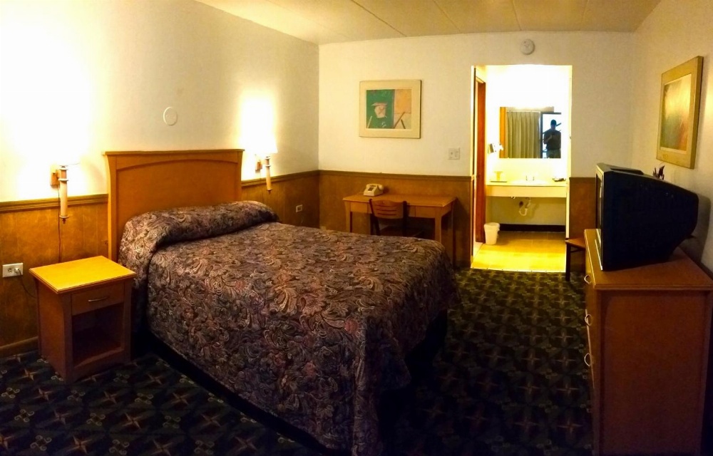 Beltway Motel and Suites