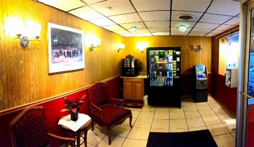 Beltway Motel and Suites image 9